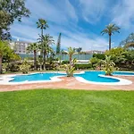 Centrico Estudio En Puerto Banus *
