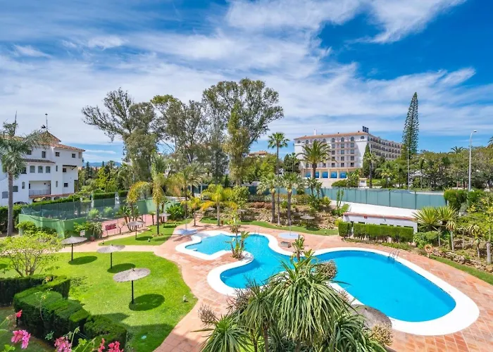 Centrico Estudio En Puerto Banus ماربيا
