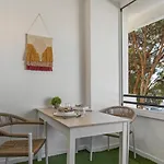 Centrico Estudio En Puerto Banus *
